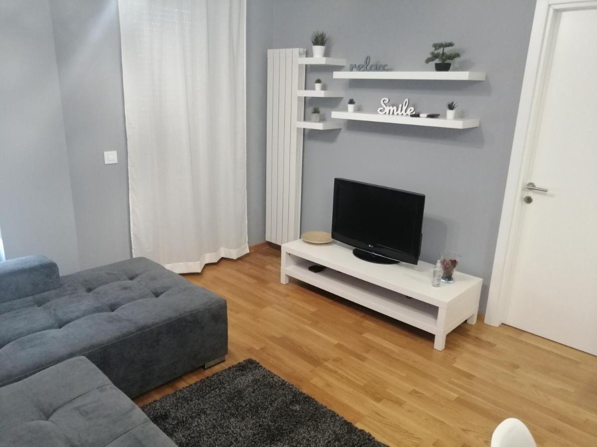 FIT apartman Beograd Bagian luar foto